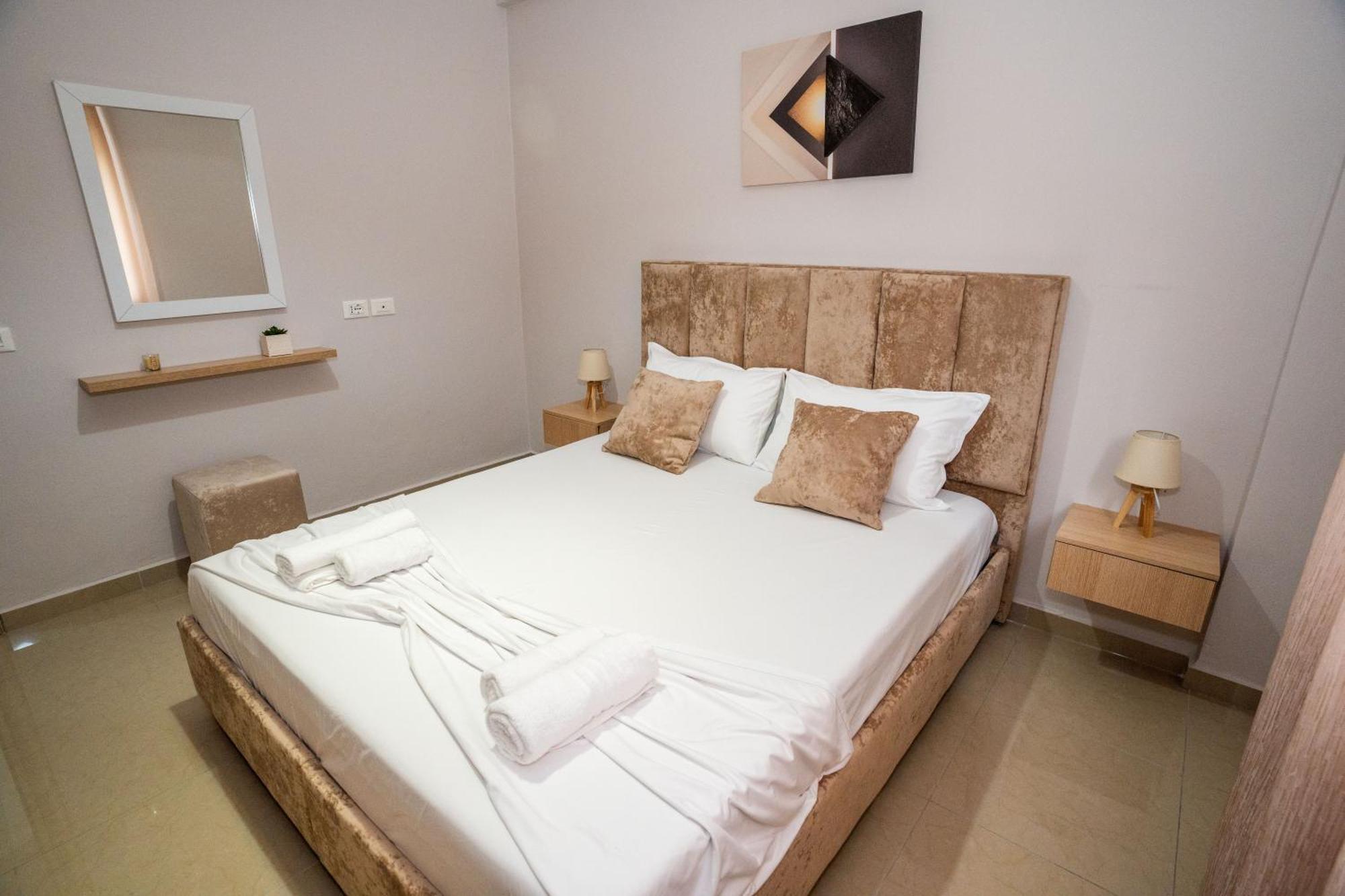 A&V Apartments Saranda Kültér fotó