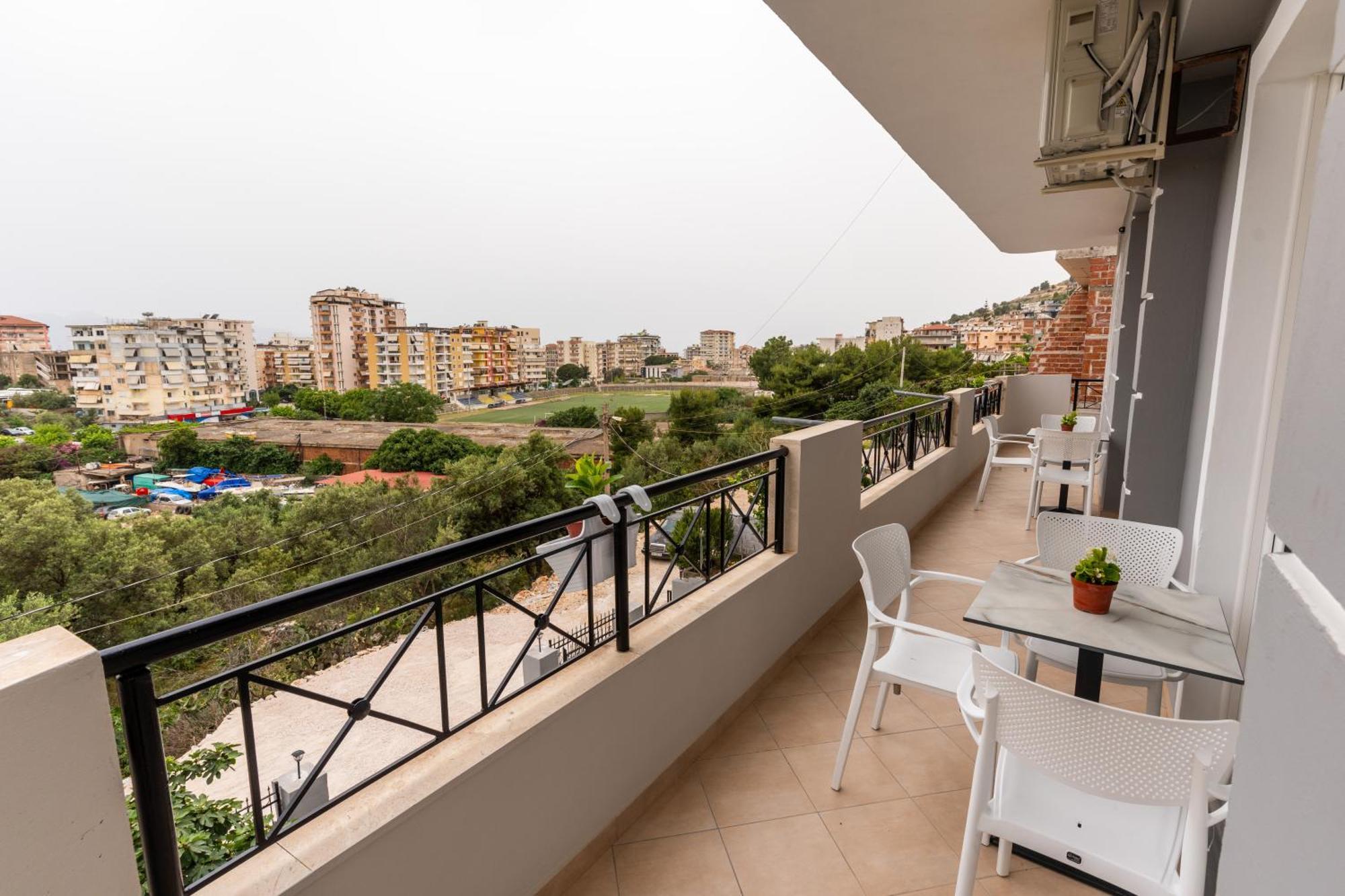 A&V Apartments Saranda Kültér fotó