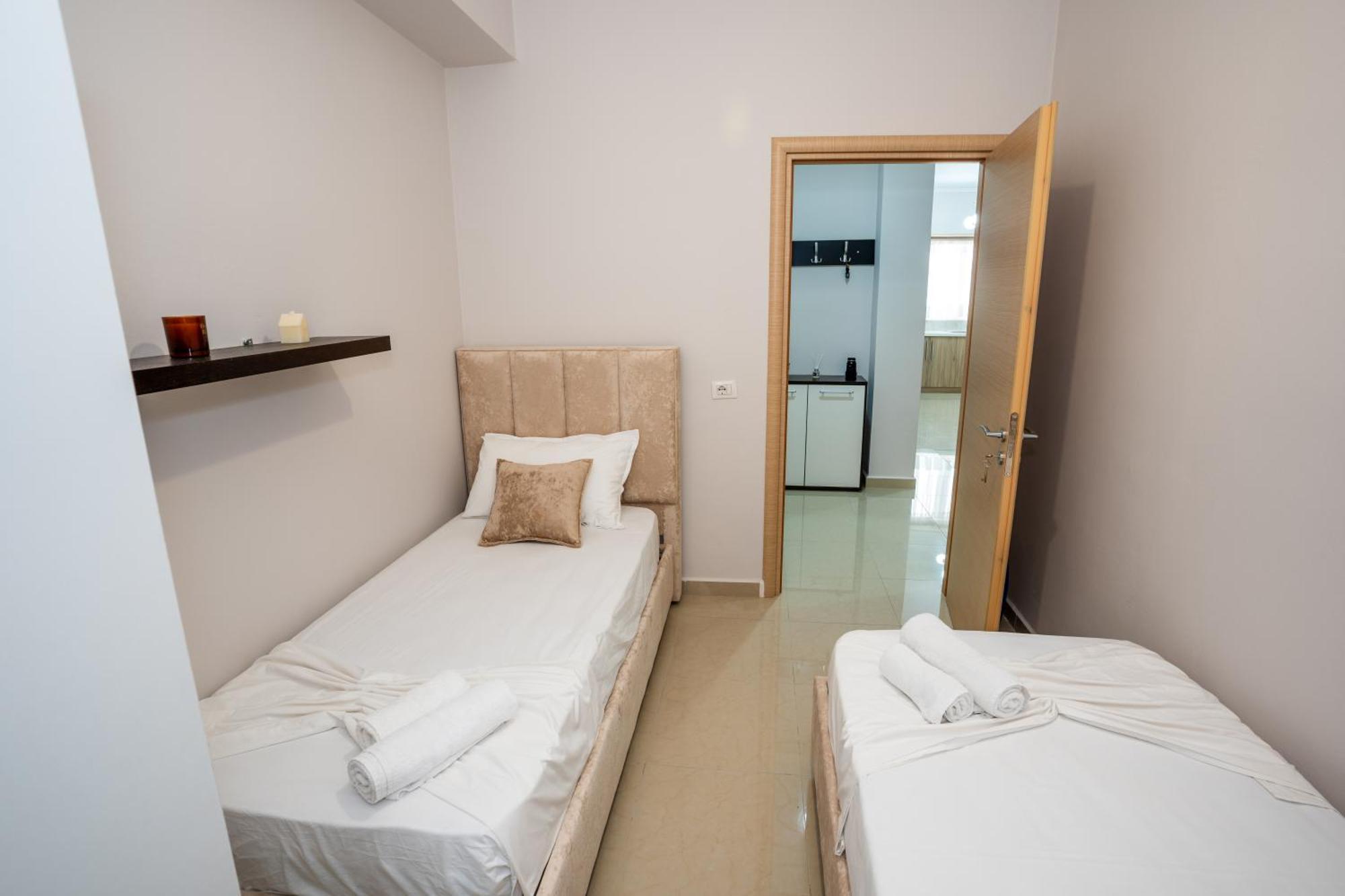 A&V Apartments Saranda Kültér fotó