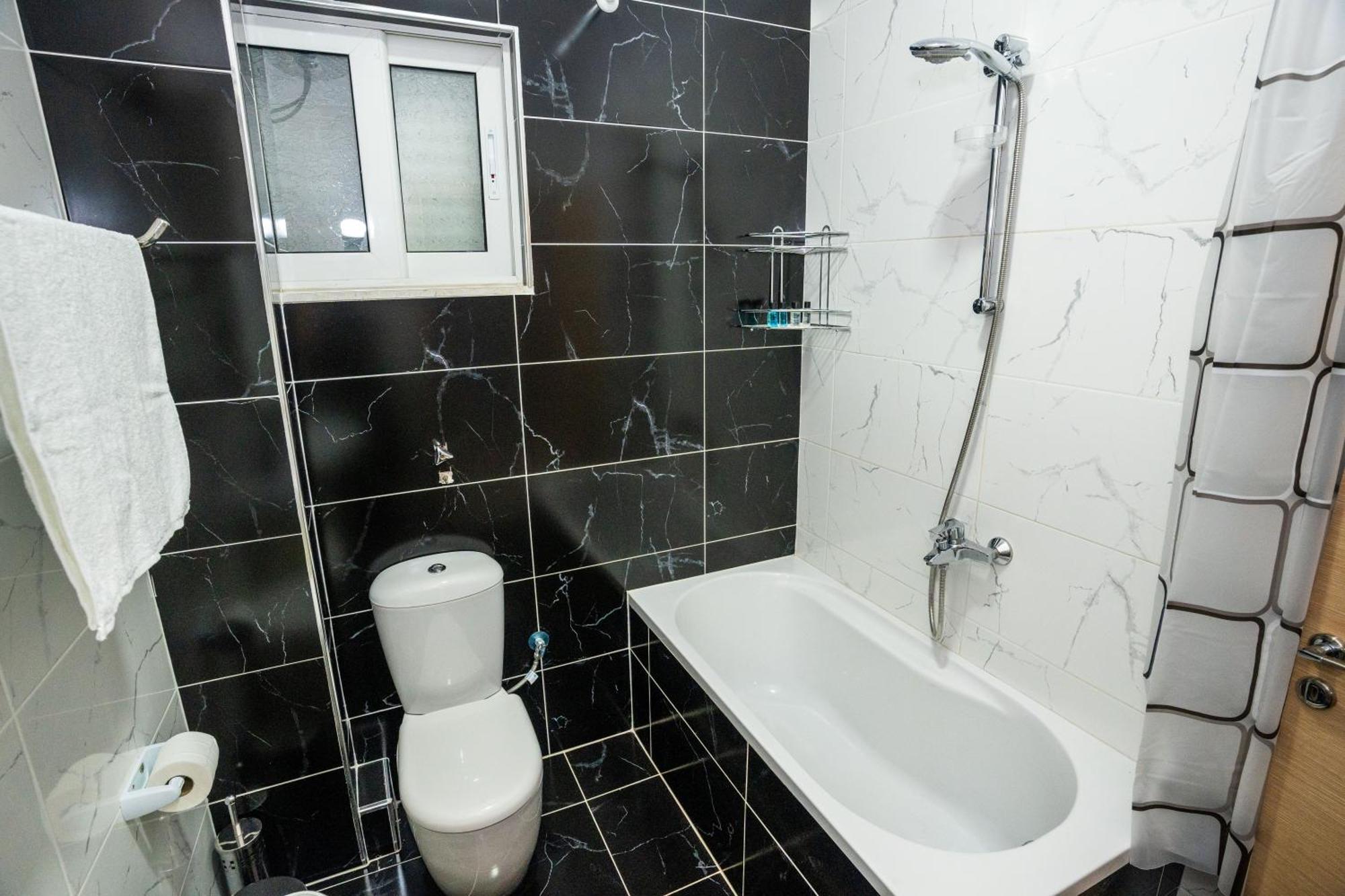 A&V Apartments Saranda Kültér fotó