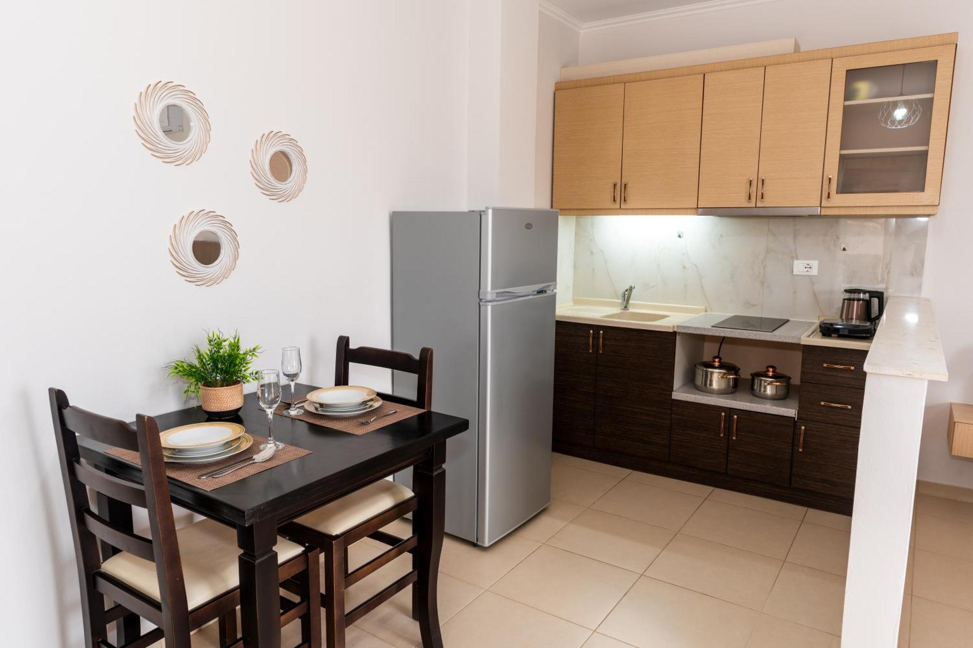 A&V Apartments Saranda Kültér fotó