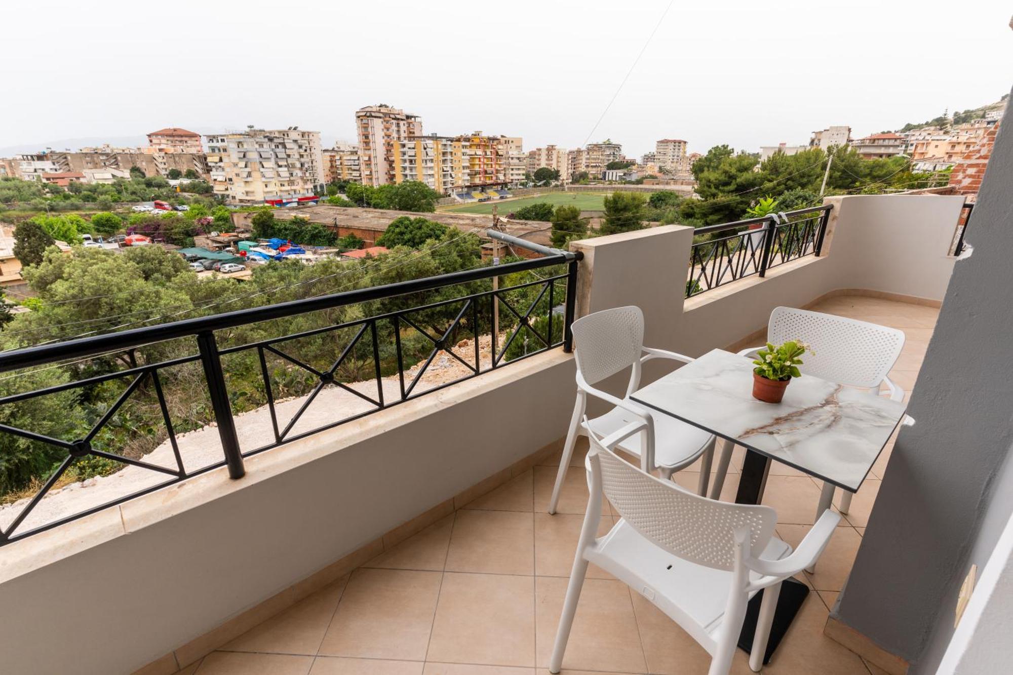 A&V Apartments Saranda Kültér fotó