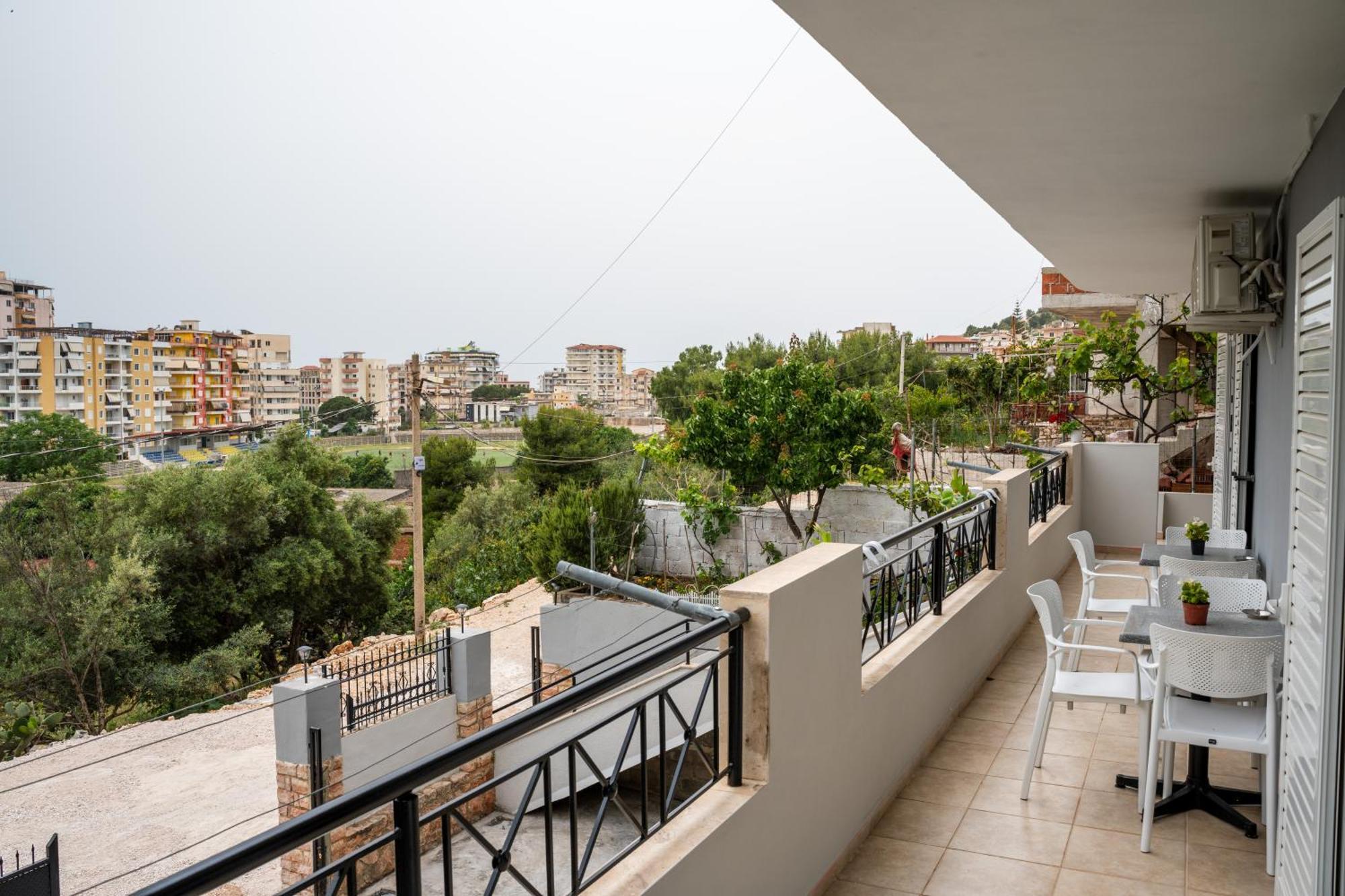 A&V Apartments Saranda Kültér fotó